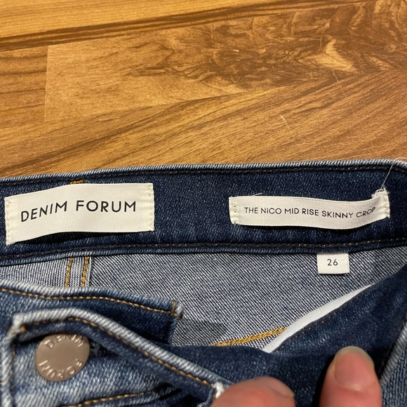 Denim Forum The Nico Mid-Rise Skinny Crop - Picture 7 of 12